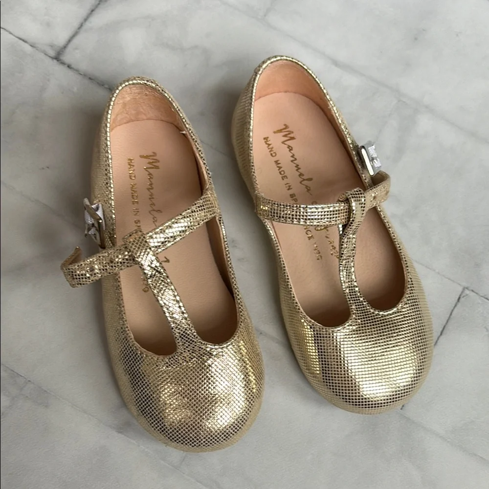 Manuela de Juan Little Girl’s Gold T-Strap Mary Janes